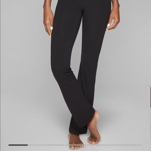 Athleta Straight Leg Pant